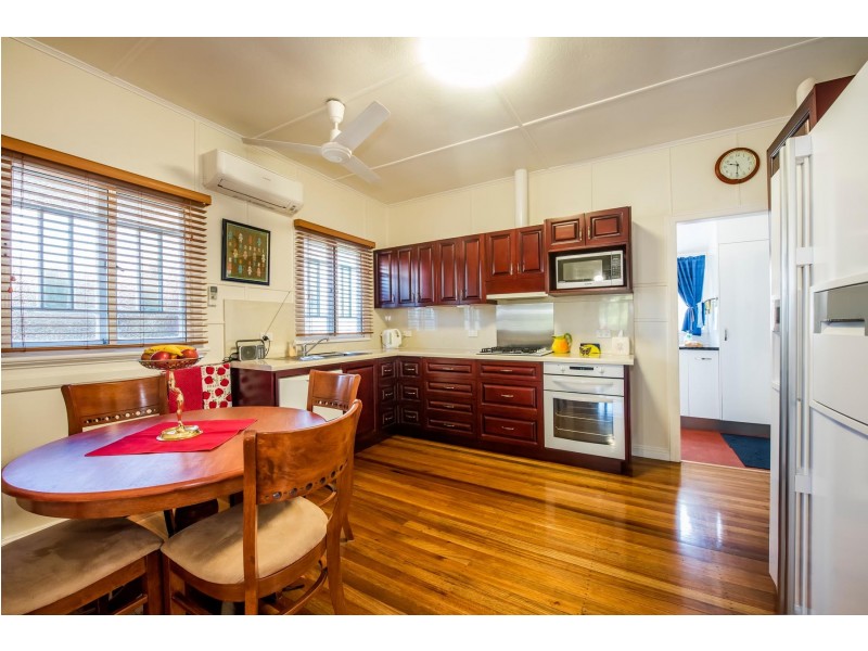 2 Peterson Street, North Mackay QLD 4740