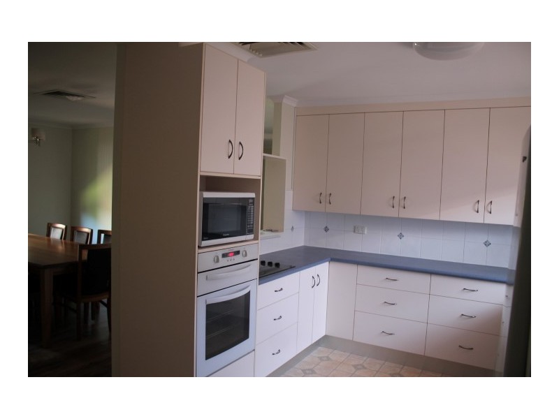 2 Darling Street, Mount Pleasant QLD 4740