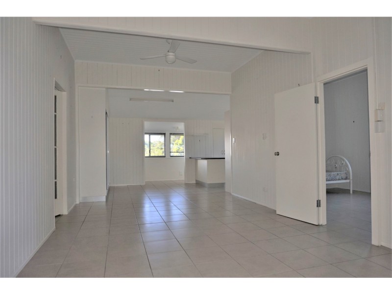 16 Canberra Street, North Mackay QLD 4740