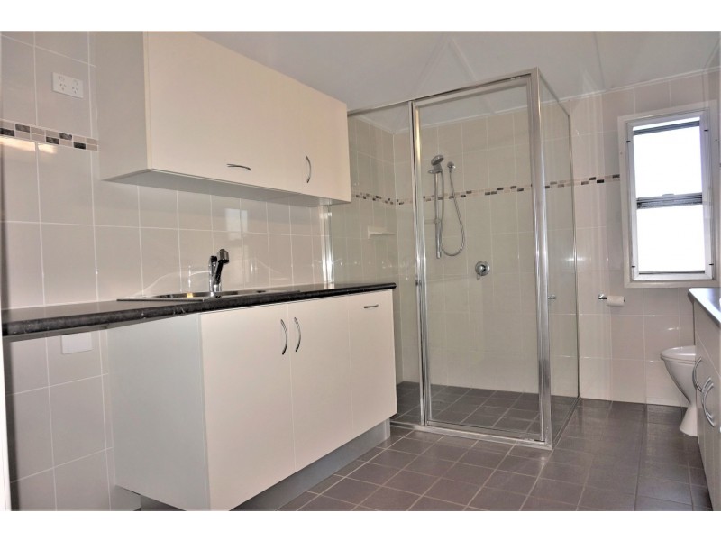 16 Canberra Street, North Mackay QLD 4740