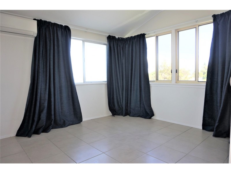 16 Canberra Street, North Mackay QLD 4740