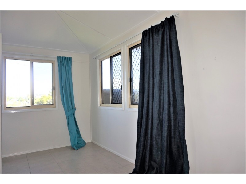 16 Canberra Street, North Mackay QLD 4740