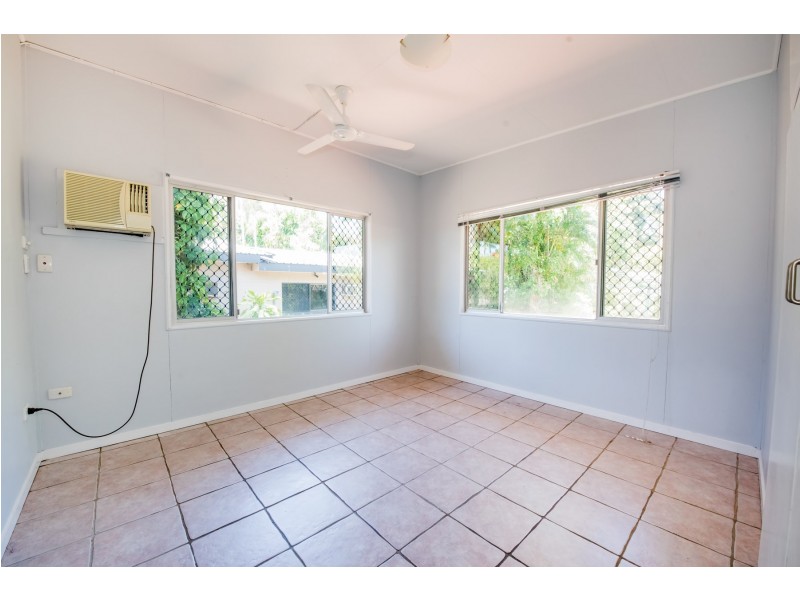 15 Ocean Avenue, Slade Point QLD 4740