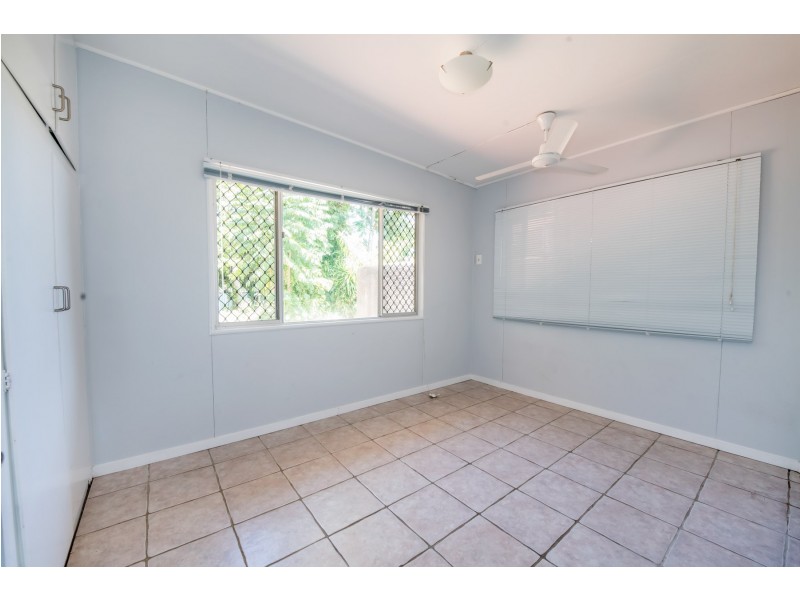 15 Ocean Avenue, Slade Point QLD 4740