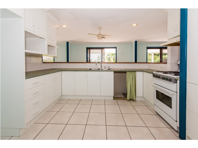 20 Refalo Drive, Farleigh QLD 4741