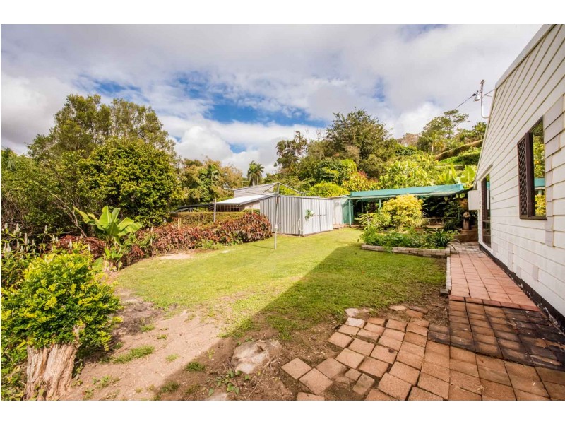 20 Refalo Drive, Farleigh QLD 4741