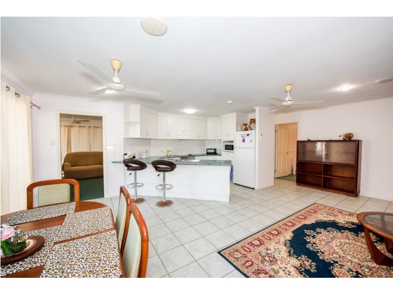 4 Ryan Court, Rural View QLD 4740