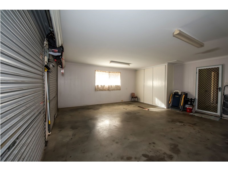 4 Ryan Court, Rural View QLD 4740