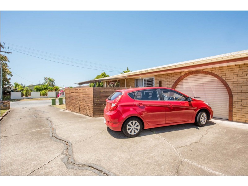1/2 Symons Street, South Mackay QLD 4740
