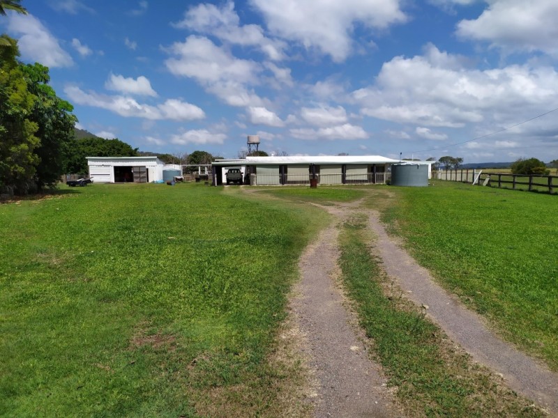 39 Chelona Park Drive, Sarina QLD 4737