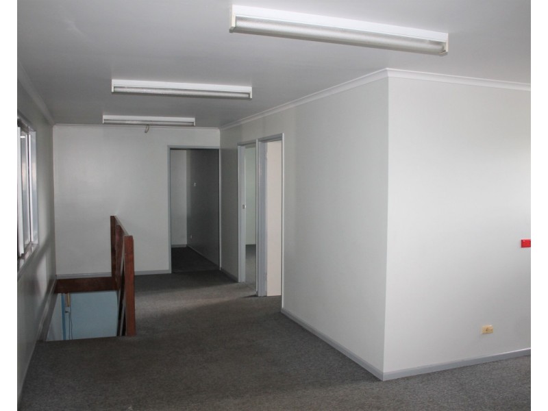 6 Len Shield Street, Paget QLD 4740