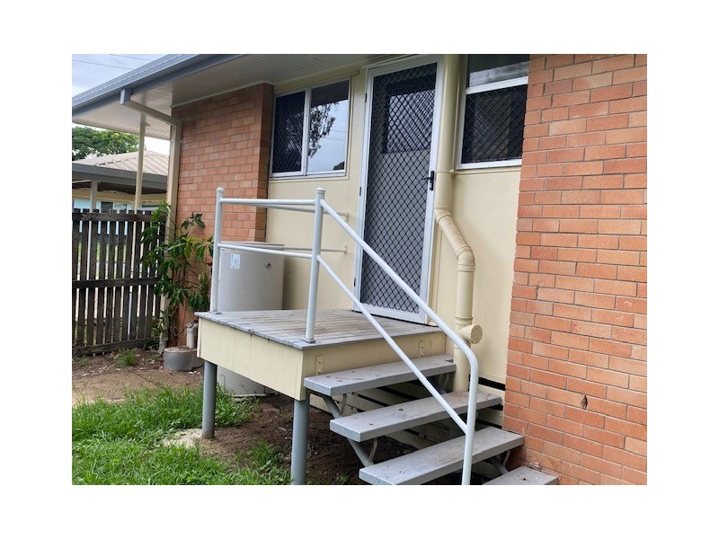 4 Blackwood Street, Slade Point QLD 4740