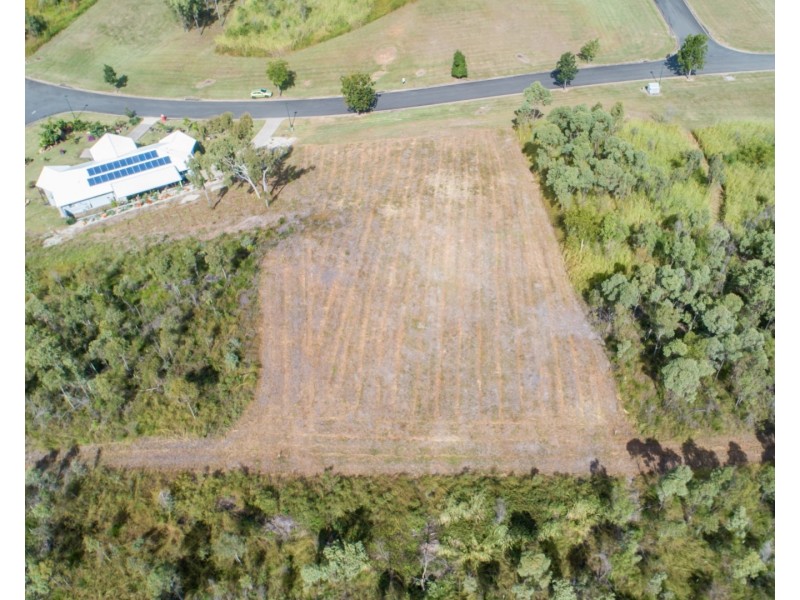 43-45 Aviland Drive, Seaforth QLD 4741