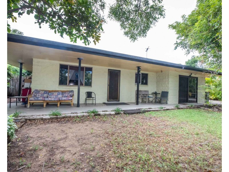 9 Blacksmith Street, Slade Point QLD 4740