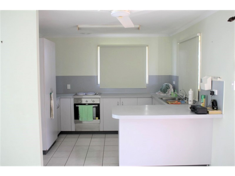 17 Ridgway Court, Marian QLD 4753