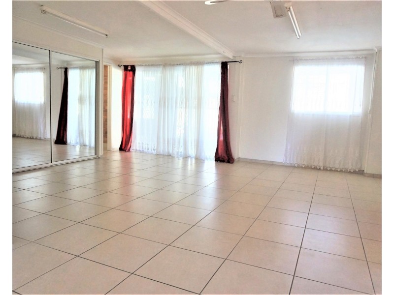 27 Streeter Avenue, West Mackay QLD 4740