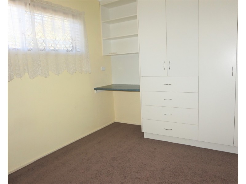 27 Streeter Avenue, West Mackay QLD 4740
