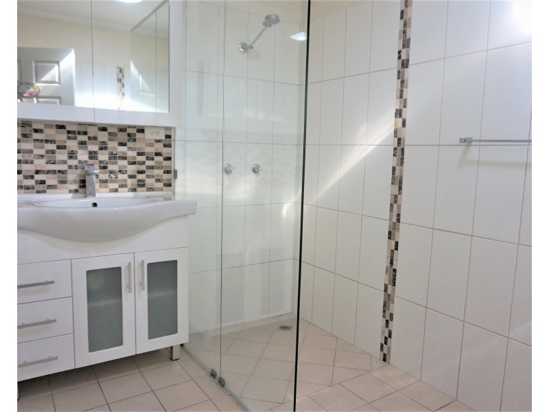 27 Streeter Avenue, West Mackay QLD 4740