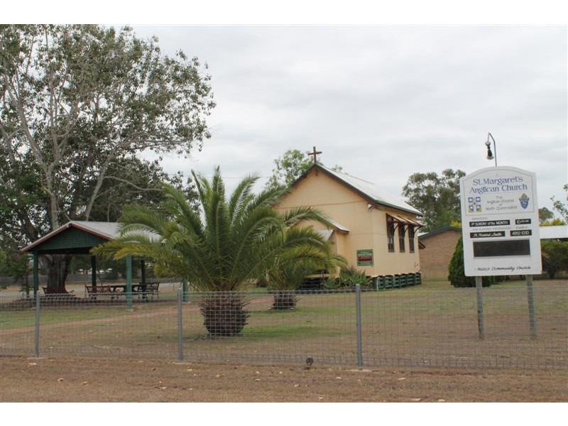 28 Oxford Street, Nebo QLD 4742