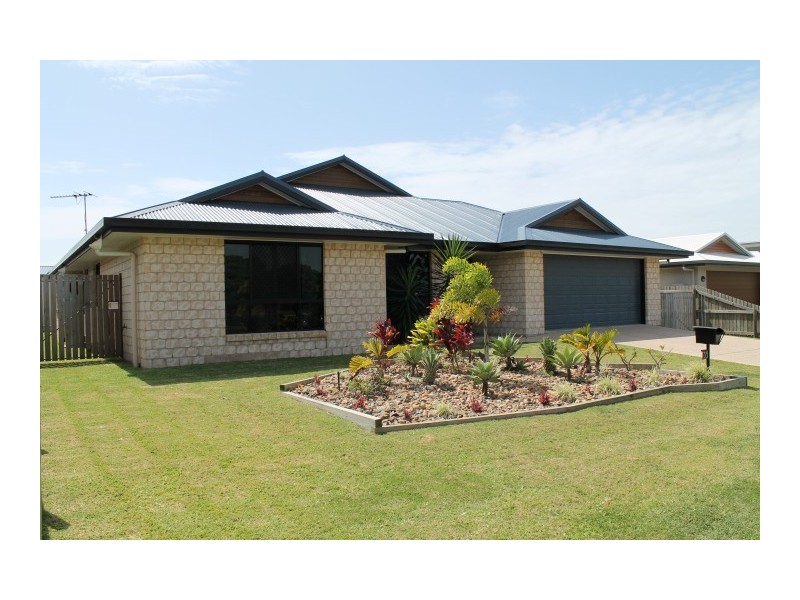 35 Canecutters Drive, Ooralea QLD 4740