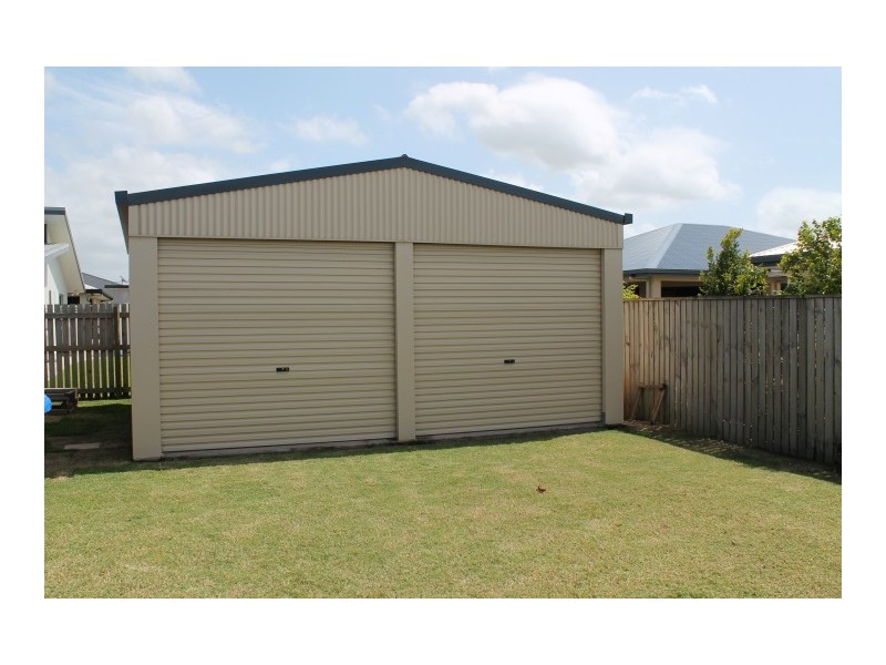 35 Canecutters Drive, Ooralea QLD 4740