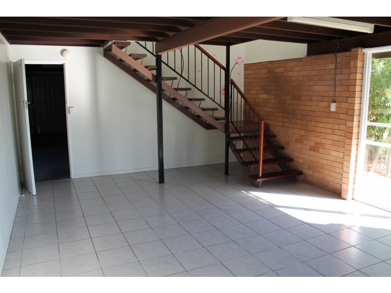 4 Podosky Street, West Mackay QLD 4740