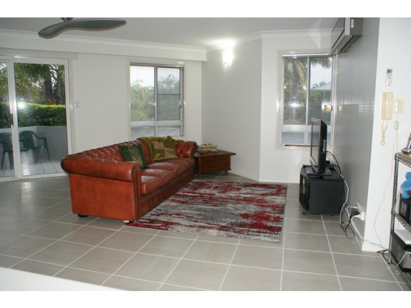 1/4 Prudhoe Street, East Mackay QLD 4740