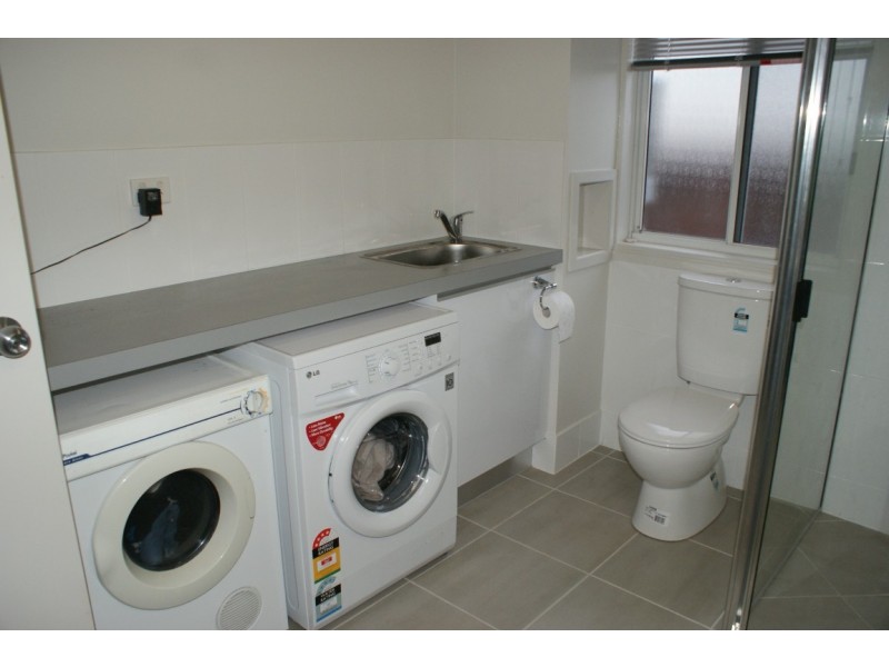 1/4 Prudhoe Street, East Mackay QLD 4740