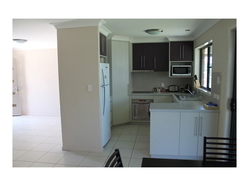 32 Cassia Court, Nebo QLD 4742