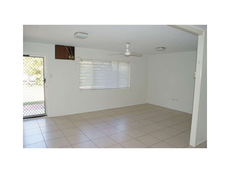 19 Brampton Avenue, Bucasia QLD 4750