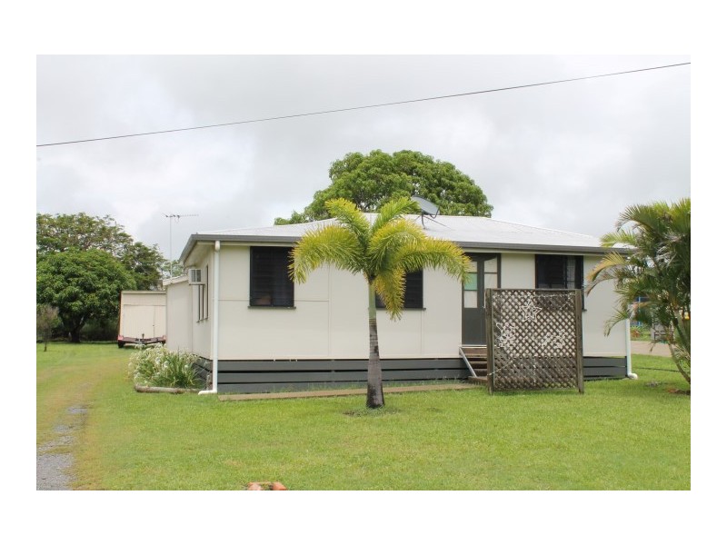 8 ***APPLICATIONS CLOSED*** Barrier Street, Eton QLD 4741