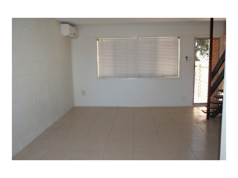 U4/18 Meadow Street, North Mackay QLD 4740