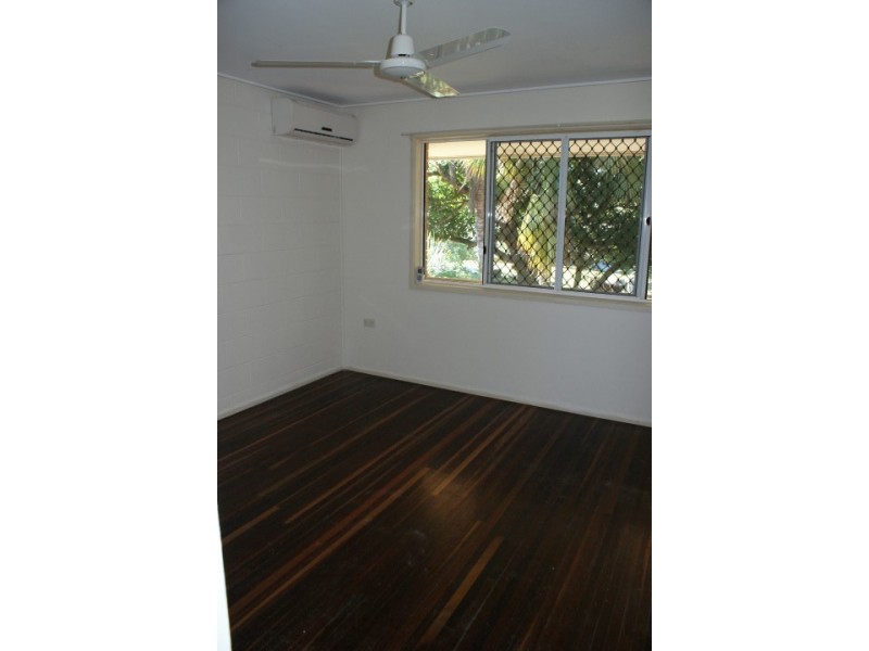 U4/18 Meadow Street, North Mackay QLD 4740