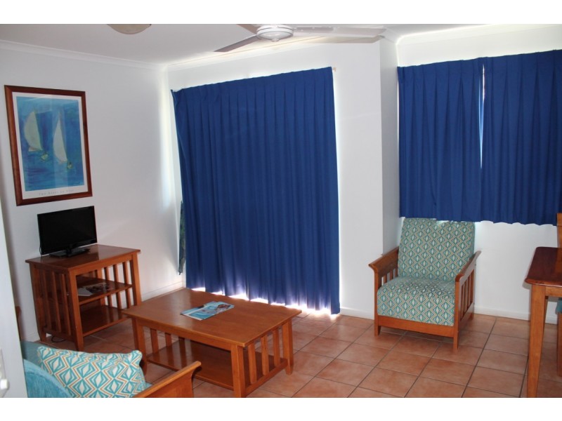 14 Scawfell Avenue, Slade Point QLD 4740