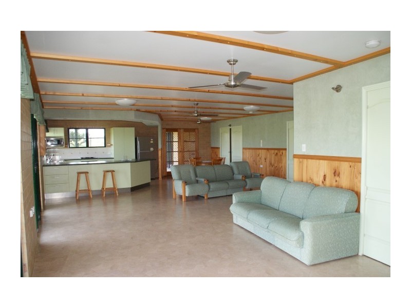 556 Eversleigh Road, Sarina QLD 4737