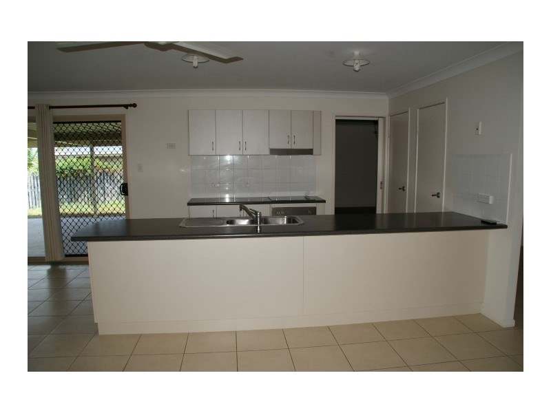 26 Hangan Street, Bucasia QLD 4750