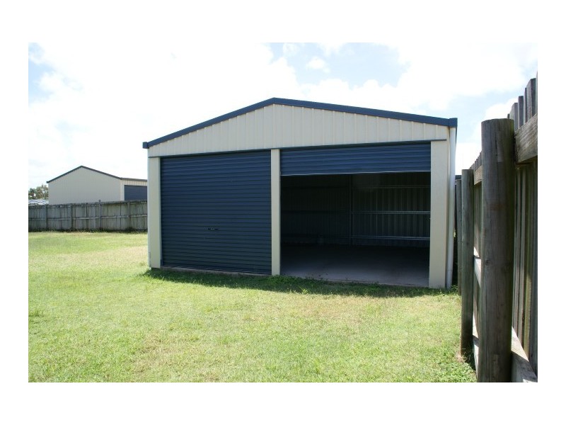 40 Fernleigh Ave, Andergrove QLD 4740