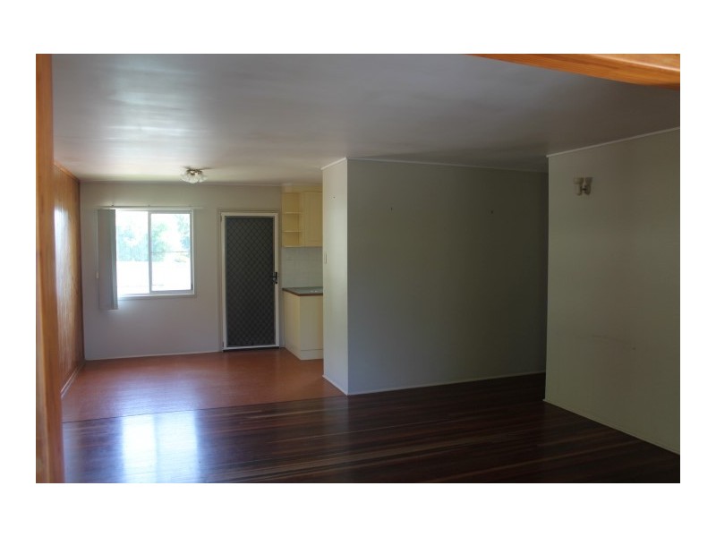 20 Cahill Crescent, Rural View QLD 4740