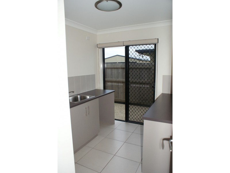 18 Vesta Lane, Ooralea QLD 4740