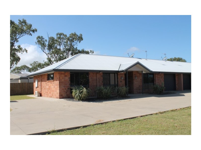 1/32 Cassia Court, Nebo QLD 4742