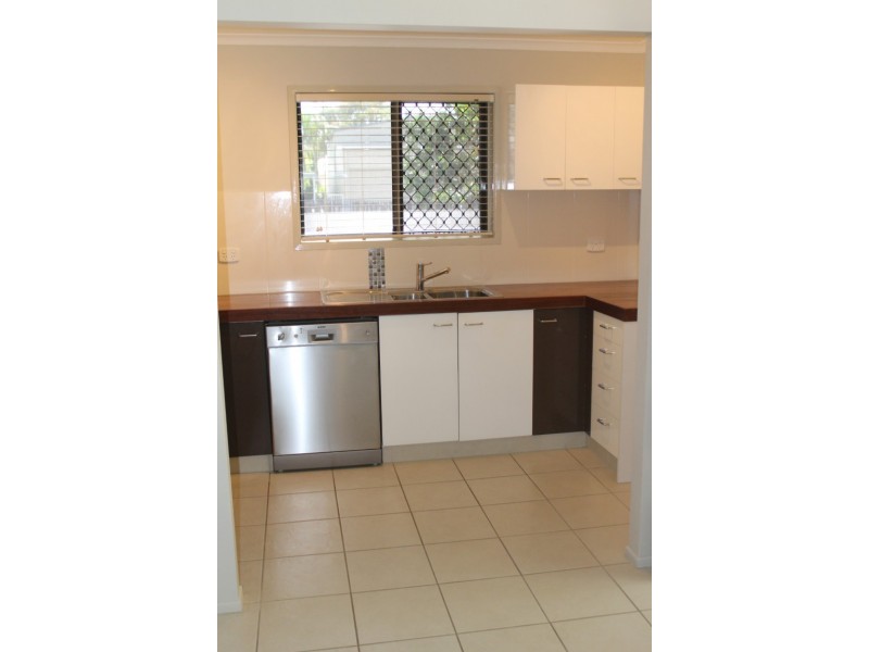 1/13 Hamlet St, Mackay QLD 4740