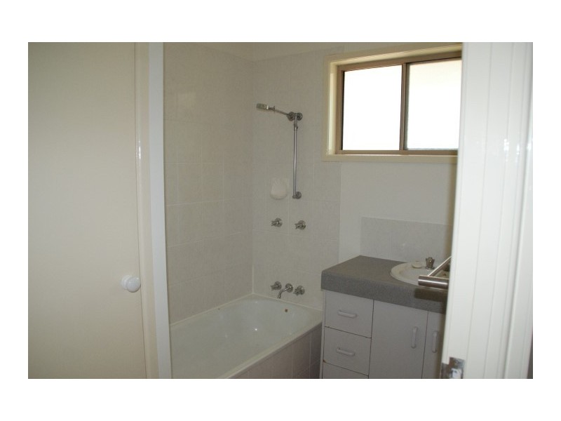 99 Tropical Avenue, Andergrove QLD 4740