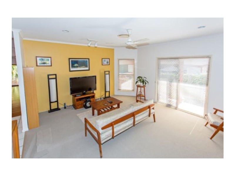 10 Northview Terrace, Mount Pleasant QLD 4740