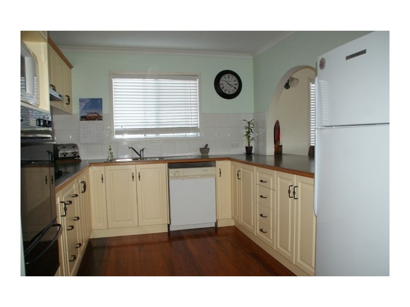 29 Edmonds Street, Bucasia QLD 4750