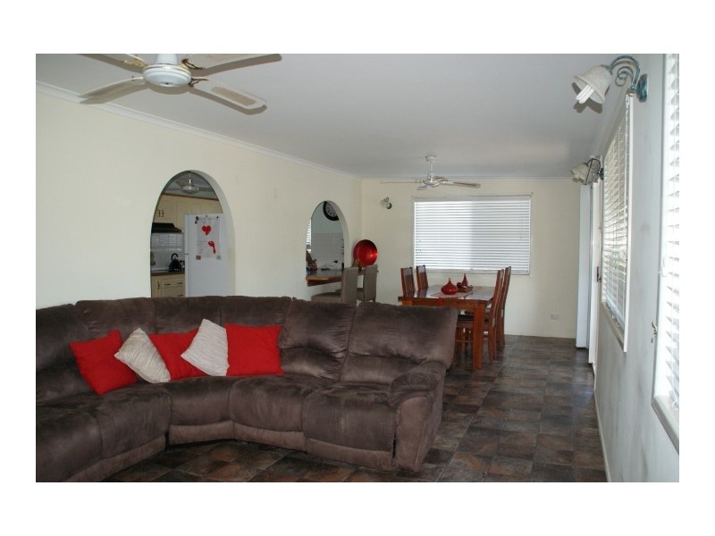 29 Edmonds Street, Bucasia QLD 4750