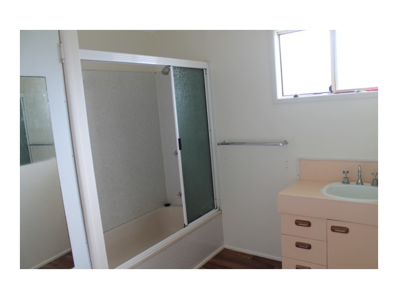 12 Hicks Street, North Mackay QLD 4740