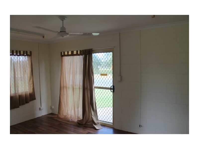 12 Hicks Street, North Mackay QLD 4740