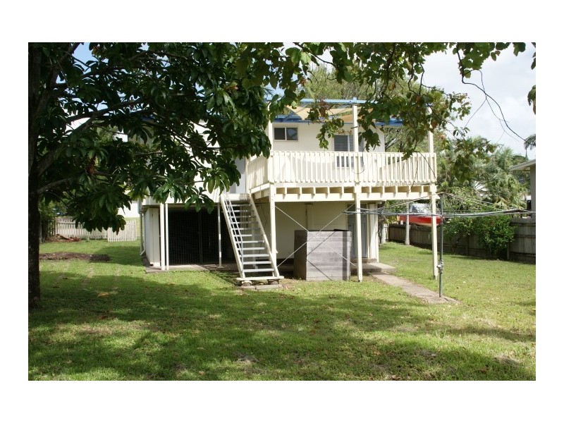 4 Alexander Street, Eimeo QLD 4740