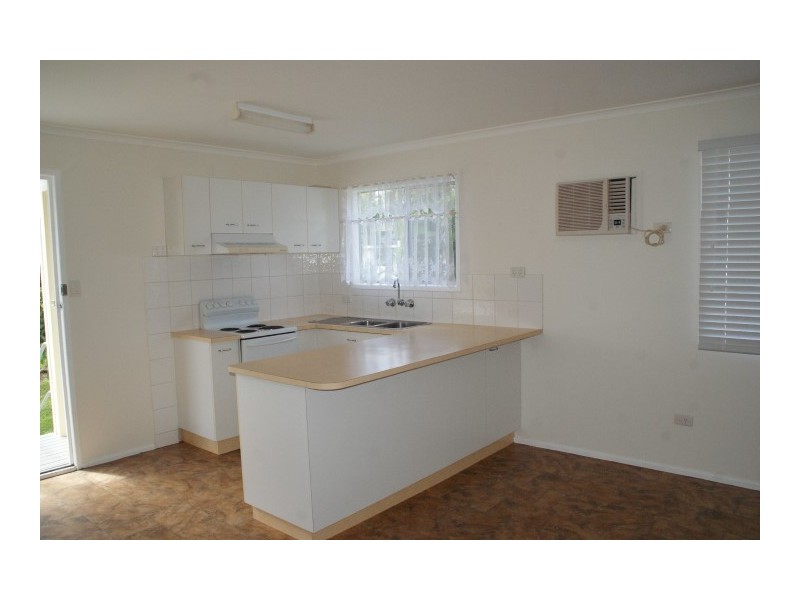 4 Alexander Street, Eimeo QLD 4740