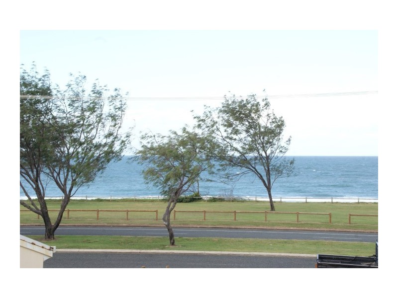 40B Pacific Esplanade, Slade Point QLD 4740